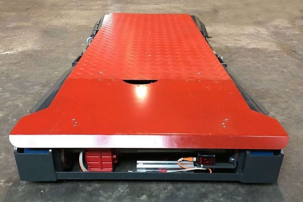 PRKT+ trolley front view