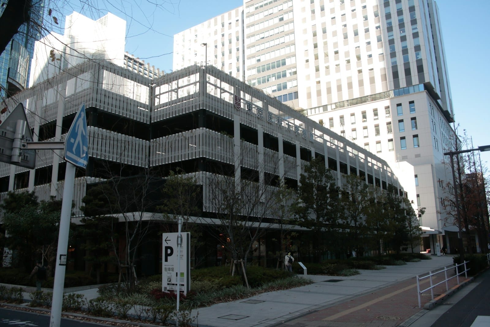 Revamping process of an obsolete automated parking system