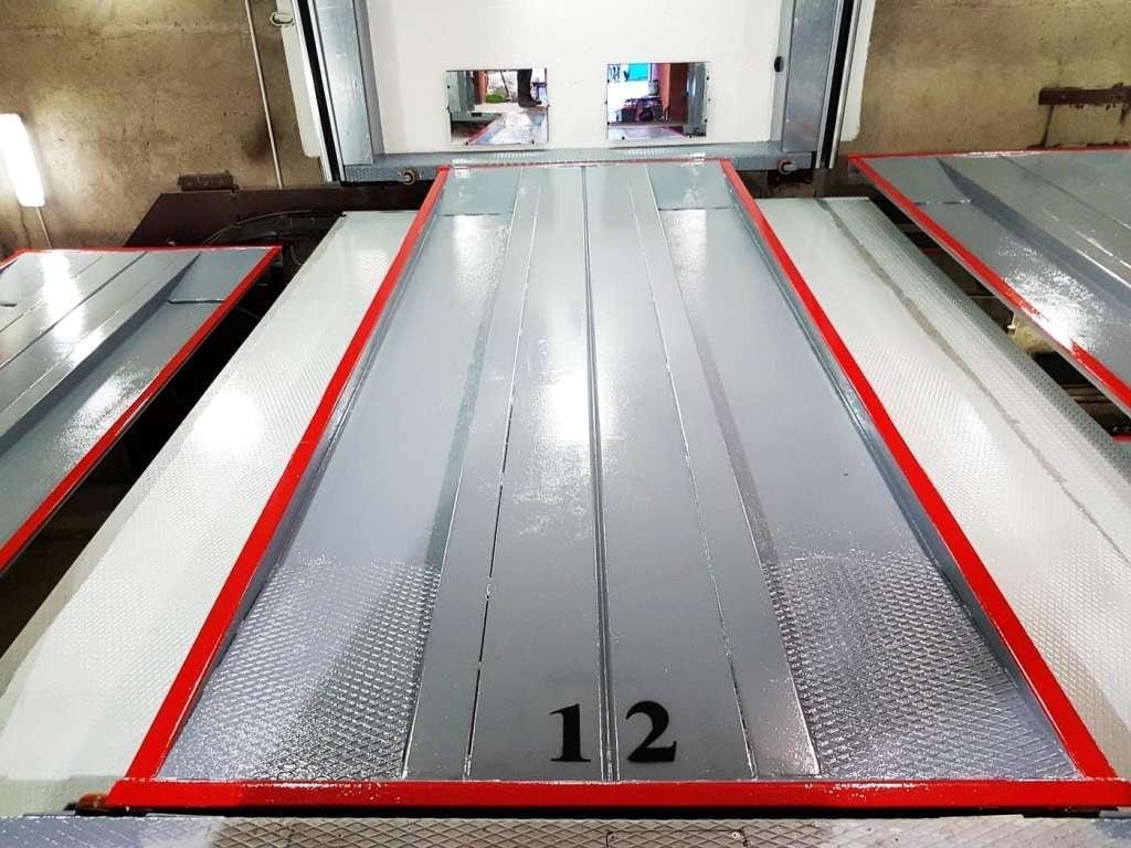 Automatic parking interior after renovation - renewed mechanical components and clean transmission systems
